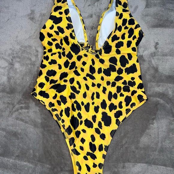 Cheetah Print 1 Piece Bathing Suit - Picture 3 of 4